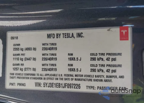 2018 Tesla Model 3 Long Range/Performance из США, поврежденный, VIN 5YJ3E1EB1JF097226